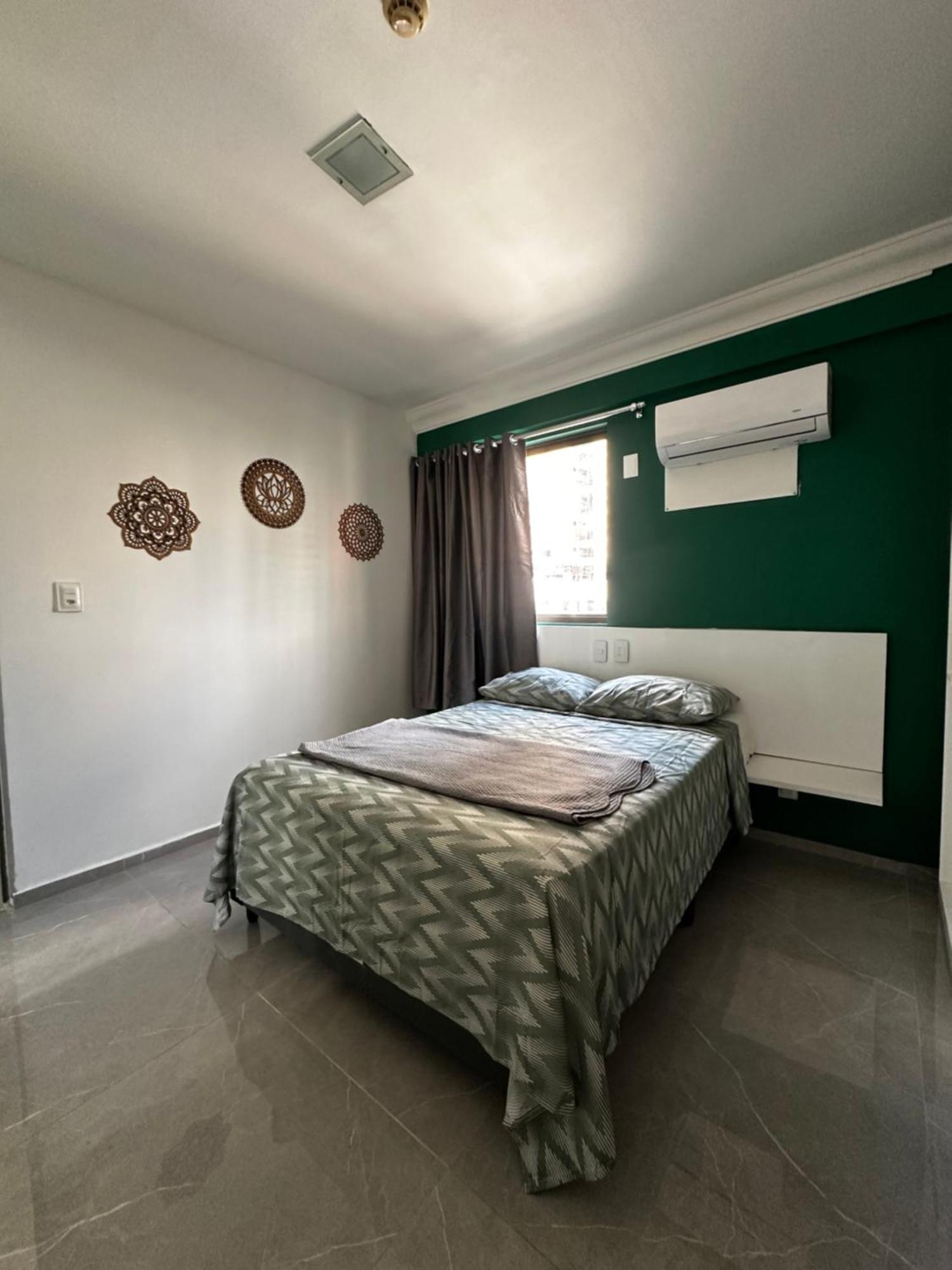 Lindo Flat Boa Viagem 50m Do Mar Apartamento